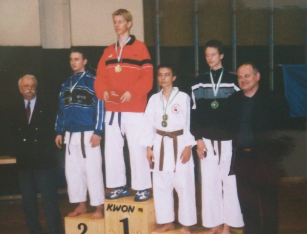 Future Champ._2002